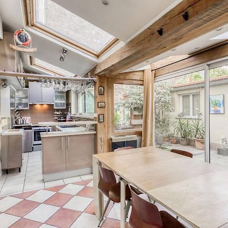 Appartement De Caractere Avec Jardinet Privatif A 1 Min Metro 1, Paris, Disneyland Vincennes Exterior photo