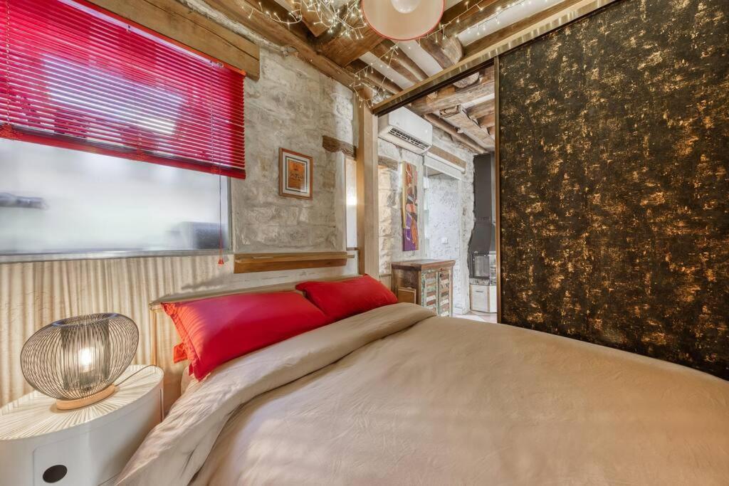 Appartement De Caractere Avec Jardinet Privatif A 1 Min Metro 1, Paris, Disneyland Vincennes Exterior photo